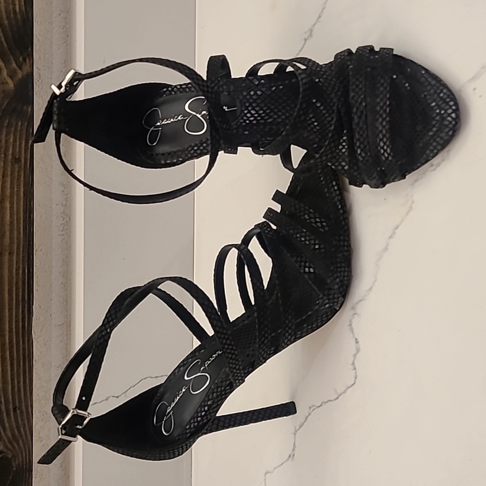 TEXTURED SEXY STAPPY HEELS